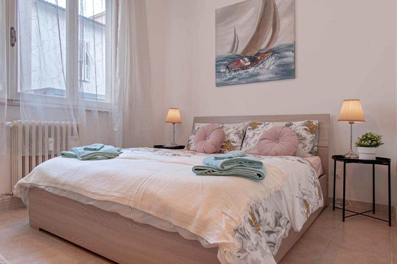 L'Angolo Di Grace Apartment Livorno Exterior photo